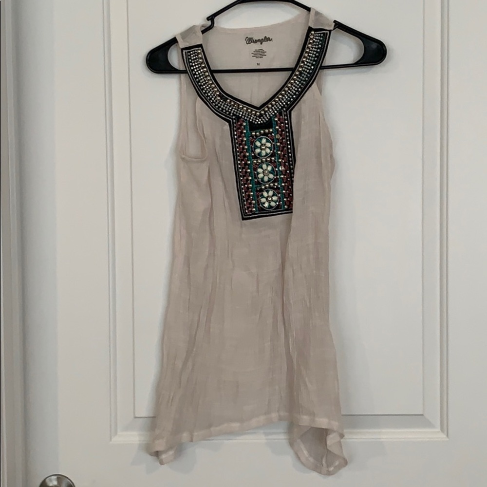 Shirt long on sides